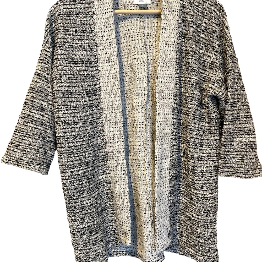 Old Navy Black,Grey and White Woven Cardigan Size Small - Picture 2 of 6